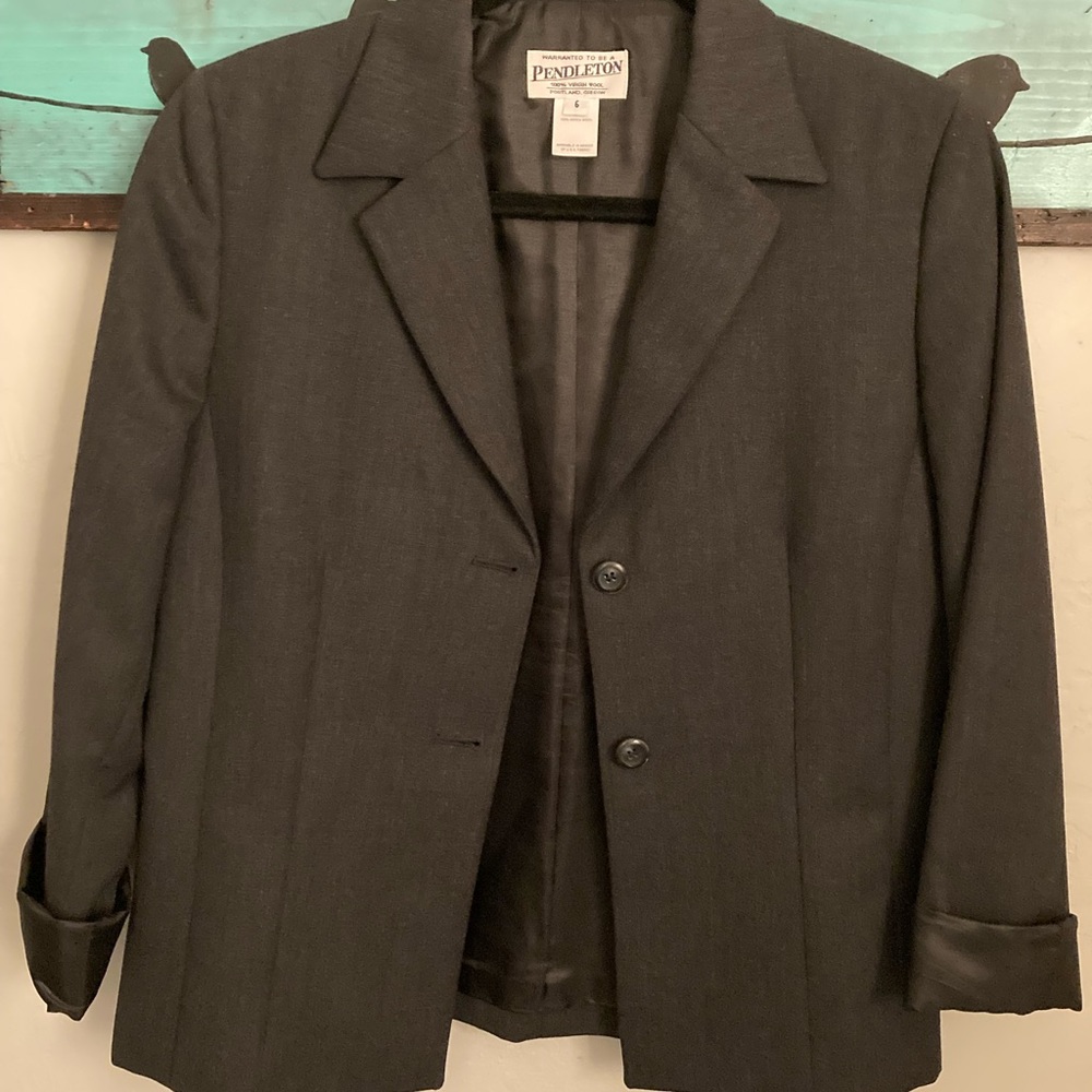 Pendleton Blazer - image 2